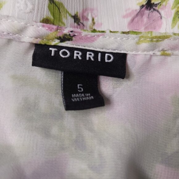 Torrid Womens Blouse Plus Size 5X (5) Floral Sheer Short Sleeve Top Lace Trim - Picture 5 of 7